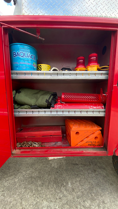 Brush 9 - Drivers side front compartment