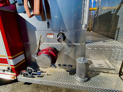 Engine 3 - passenger side pump panel