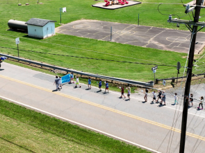 Sandy Ridge Elementary EOG Parade