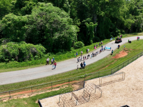 Sandy Ridge Elementary EOG Parade