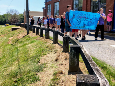 Sandy Ridge Elementary EOG Parade